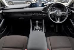 2019 Mazda 3 G25 Evolve