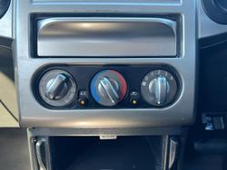 2005 Nissan X-TRAIL ST T30 II 4X4 On Demand Black Obsidian