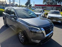 2023 Nissan Pathfinder Ti