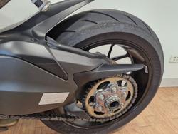 2024 Ducati STREETFIGHTER V2 RED