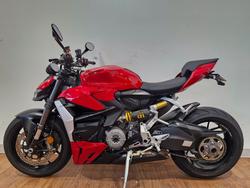 2024 Ducati STREETFIGHTER V2 RED