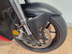 2024 Ducati STREETFIGHTER V2 RED