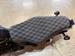 2015 HARLEY-DAVIDSON XL883 IRON 883