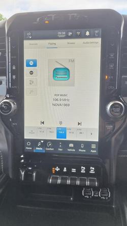 2022 RAM 1500 Limited RamBox