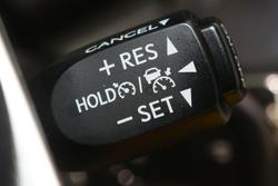 2025 Toyota Hilux SR