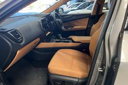 2024 Lexus NX NX350h Luxury