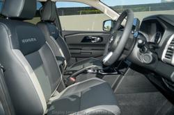 2026 Nissan Navara ST-X