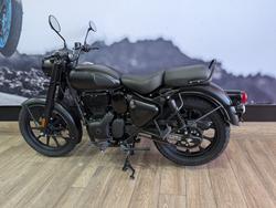 2025 ROYAL ENFIELD (SEE ALSO ENFIEL CLASSIC 350 DARK Black