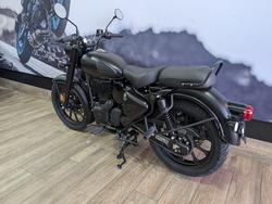 2025 ROYAL ENFIELD (SEE ALSO ENFIEL CLASSIC 350 DARK Black