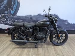 Royal Enfield (see Also Enfiel Classic 350 Dark