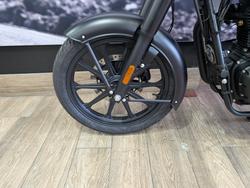 2025 ROYAL ENFIELD (SEE ALSO ENFIEL CLASSIC 350 DARK Black