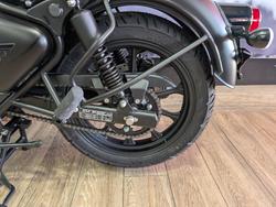 2025 ROYAL ENFIELD (SEE ALSO ENFIEL CLASSIC 350 DARK Black