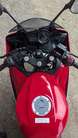 2016 Yamaha YZF-R15 SP V2