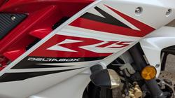 2016 Yamaha YZF-R15 SP V2