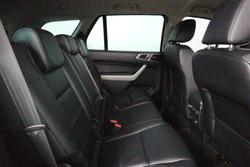 2020 Ford Everest Trend