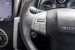 2017 Isuzu MU-X LS-T