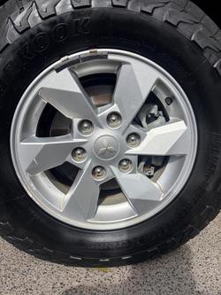 2014 Mitsubishi Triton GLX MN MY15 4X4 Dual Range Black