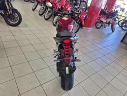 2025 Honda CB650R E-Clutch CB Red