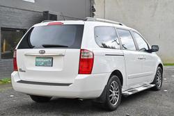 2012 Kia Grand Carnival Si VQ MY12 Clear White