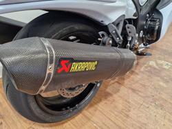 Suzuki 2013 SUZUKI 1300CC GSX1300R WHITE