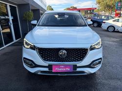 2023 MG HS Essence SAS23 MY23 York White