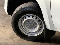 2022 Mitsubishi Triton GLX