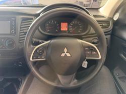 2022 Mitsubishi Triton GLX