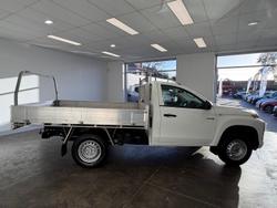 2022 Mitsubishi Triton GLX