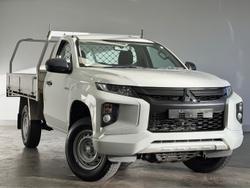 2022 Mitsubishi Triton GLX