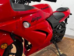 2011 Kawasaki NINJA 250R (EX250) RED