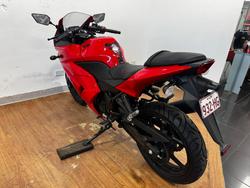 2011 Kawasaki NINJA 250R (EX250) RED