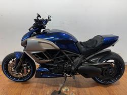2013 Ducati DIAVEL BLUE