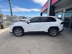 2024 Toyota RAV4 GX