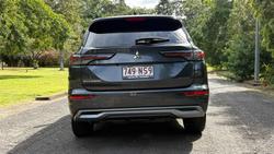 2025 Mitsubishi Outlander Exceed