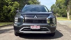 2025 Mitsubishi Outlander Exceed