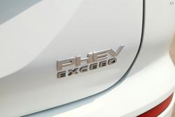 2025 Mitsubishi Outlander PHEV Exceed