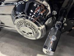 2018 Harley-Davidson Sport Glide 107 (FLSB) Softail Black