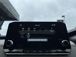 2025 Mitsubishi Outlander PHEV Exceed