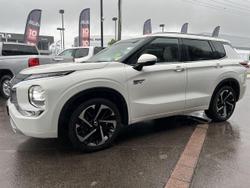 2025 Mitsubishi Outlander PHEV Exceed