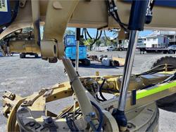 2013 Caterpillar 12M