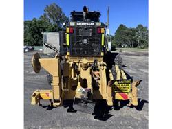 2013 Caterpillar 12M