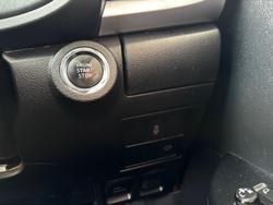 2020 Toyota Hilux SR5