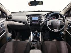 2016 Mitsubishi Triton GLS