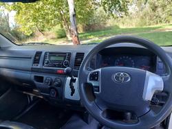 2016 Toyota Hiace