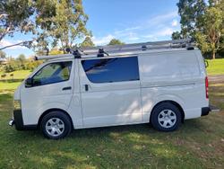 2016 Toyota Hiace