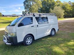 2016 Toyota Hiace