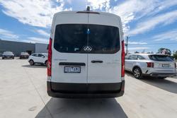 2022 LDV Deliver 9 MWB Mid Roof