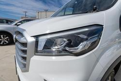 2022 LDV Deliver 9 MWB Mid Roof