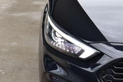 2022 MG ZST Essence