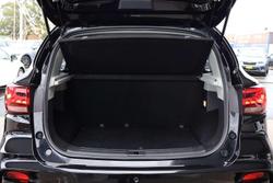 2022 MG ZST Essence